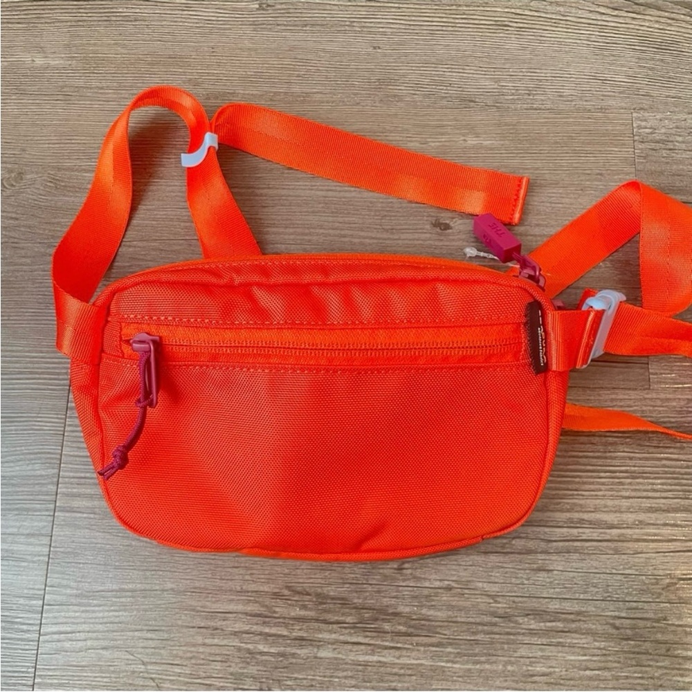 New Baboon To The Moon Unisex Mandarin Red Fannypack Mini Crossbody Bag - Picture 5 of 7